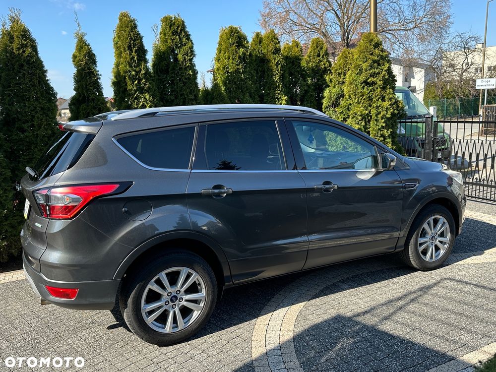 Ford Kuga 1.5 EcoBoost 2x4 Individual - 4