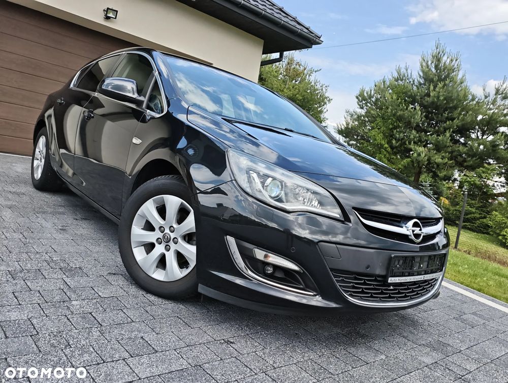 Opel Astra 1.4 Turbo Exklusiv - 13