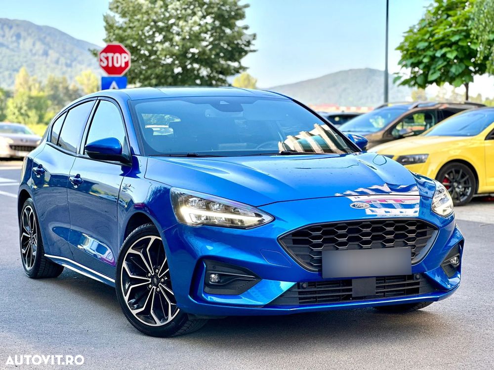 Ford Focus 1.0 EcoBoost MHEV ST-Line - 1