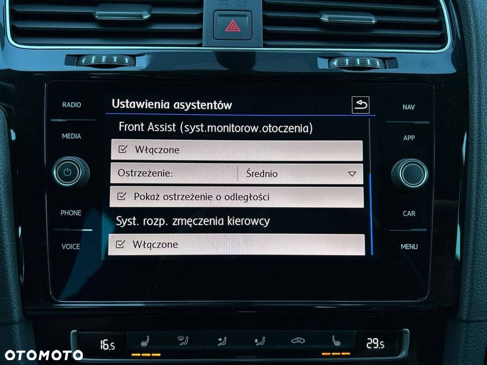 Volkswagen Golf Variant 1.5 TSI BMT Evo Highline DSG - 31