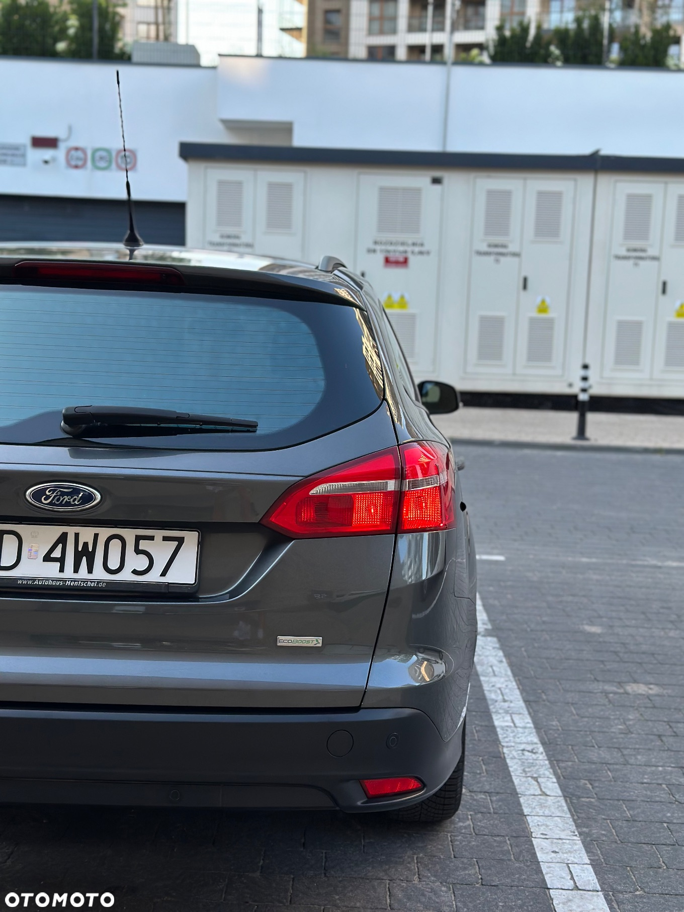 Ford Focus 1.0 EcoBoost Trend - 36