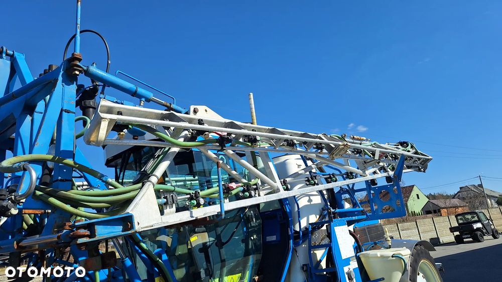 Inny Matrot M24d Opryskiwacz Samojezdny 2002rok import Francja 28metrów - 8