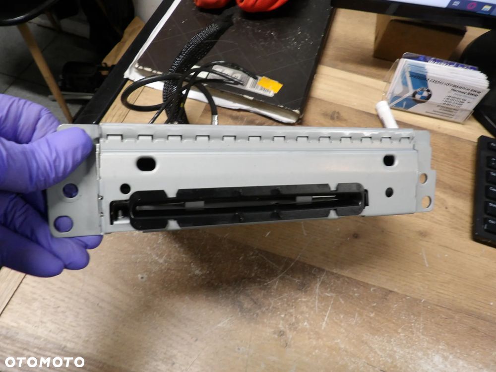 BMW - F30 - RADIOODTWARZACZ CD - NAWIGACJA - 9281518 - 1