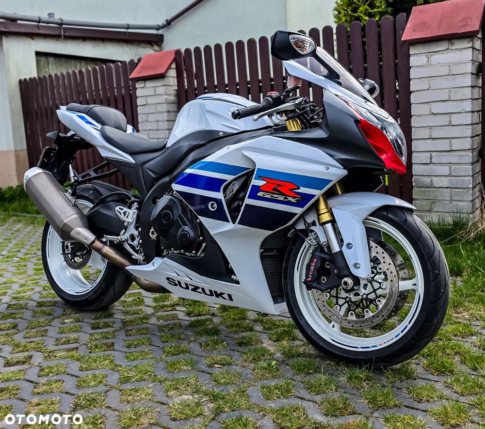 Suzuki GSX-R - 4