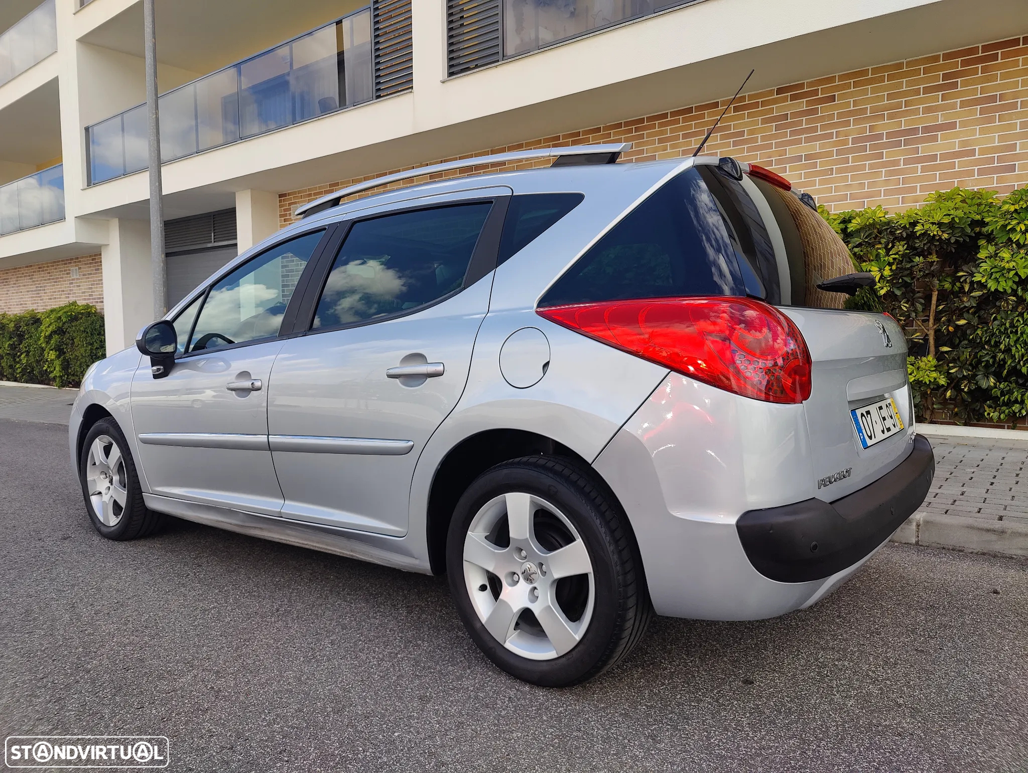 Peugeot 207 SW 1.6 HDi Outdoor - 8