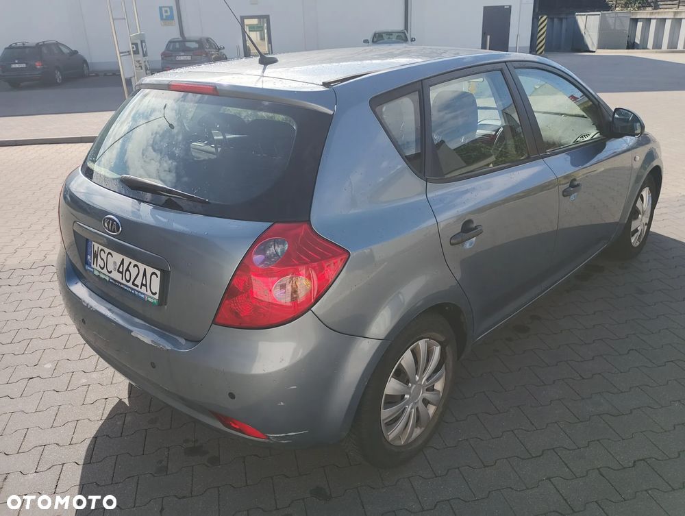 Kia Ceed 1.6 CRDi EX - 5