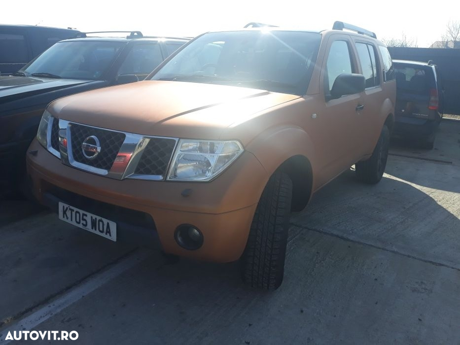 Dezmembrez nissan pathfinder/navara d40 2,5 dci - 4