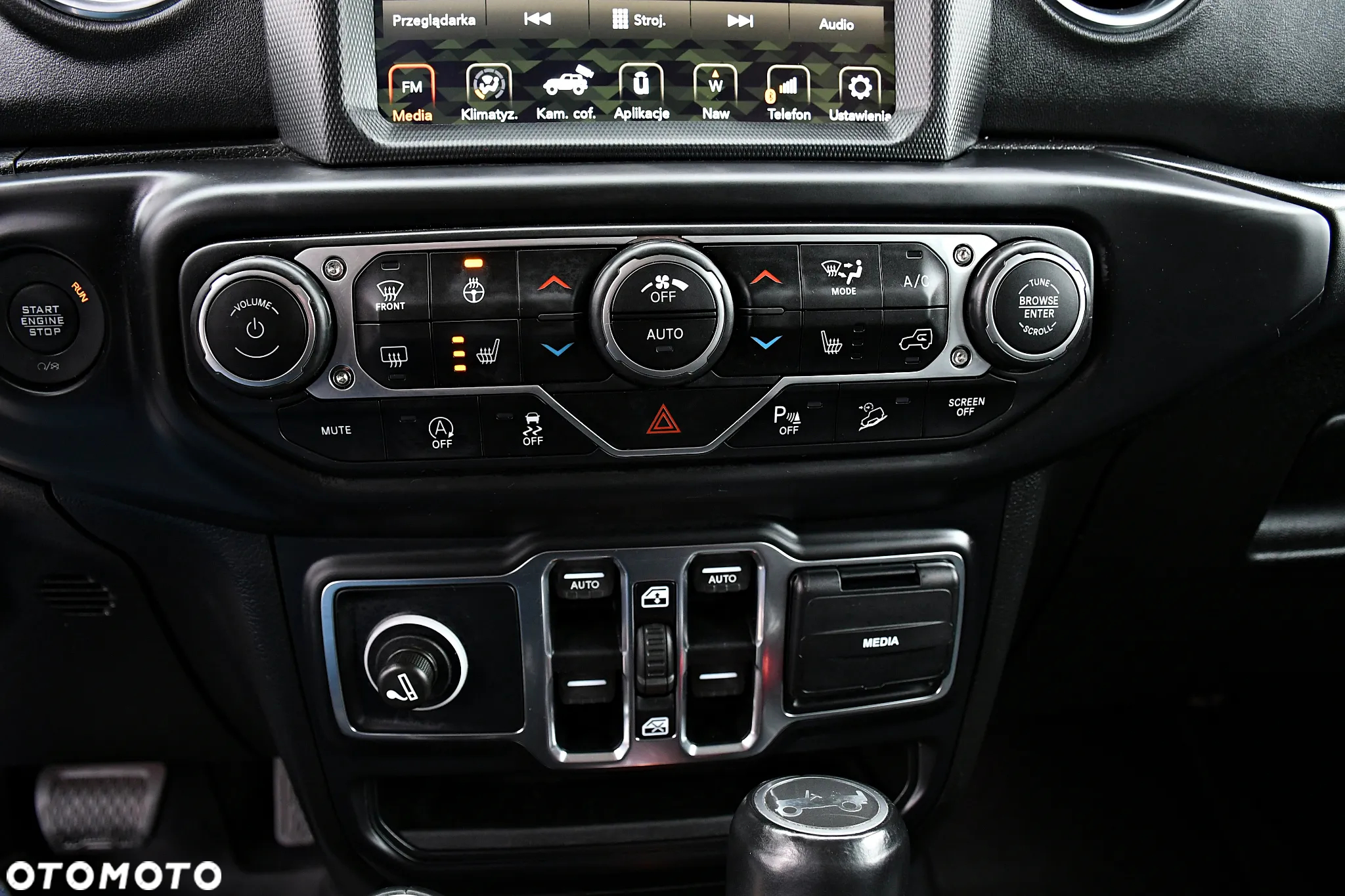 Jeep Wrangler Unlimited GME 2.0 Turbo Sahara - 29