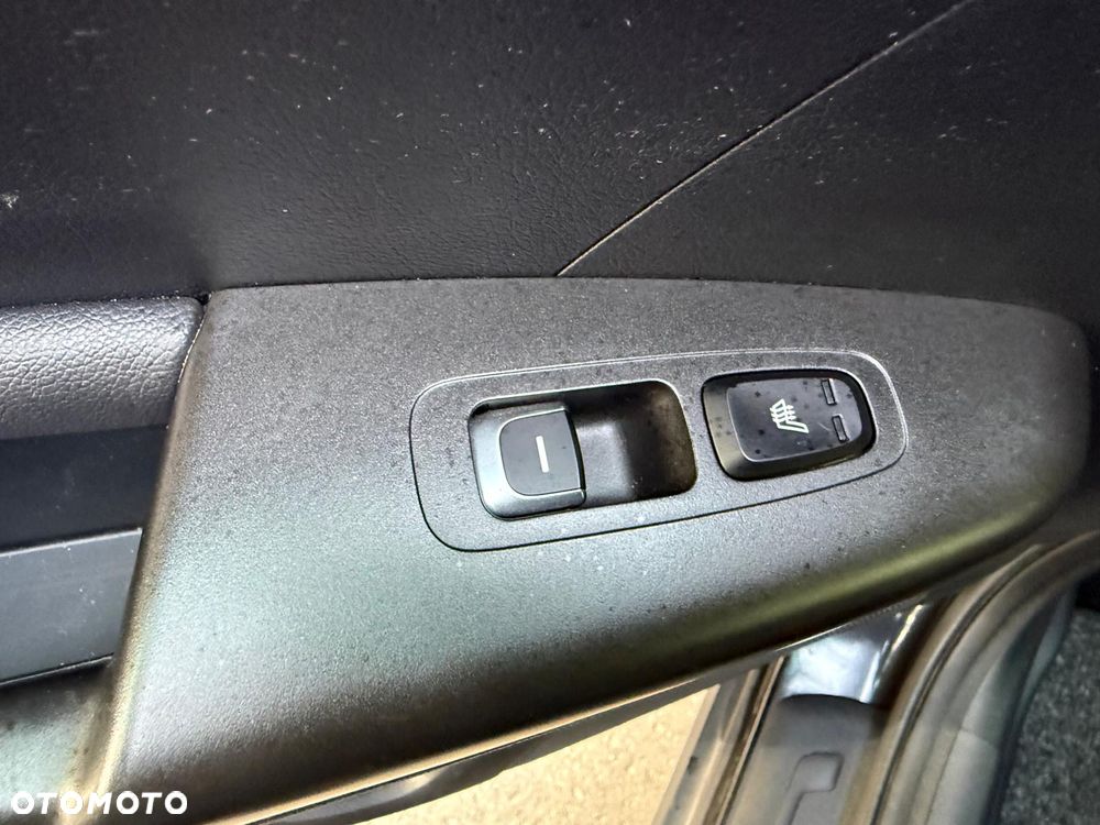 Kia Sportage 1.6 GDI 2WD DREAM-TEAM EDITION - 14