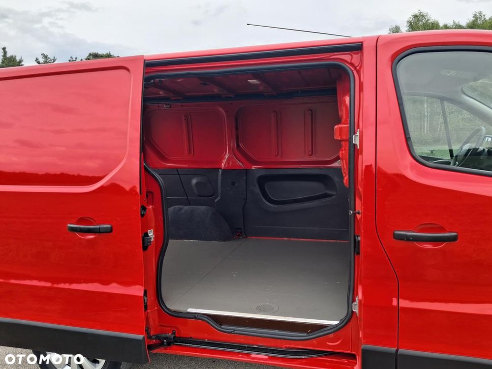 Renault Trafic - 22