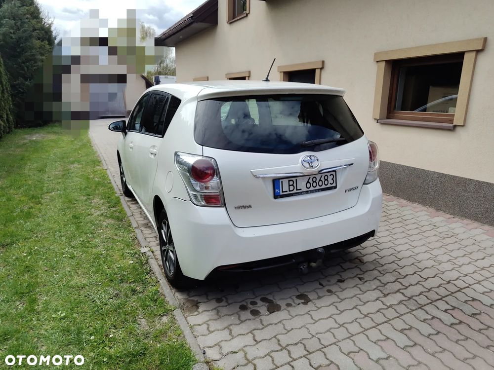 Toyota Verso 1.6 D-4D Active 7os - 5