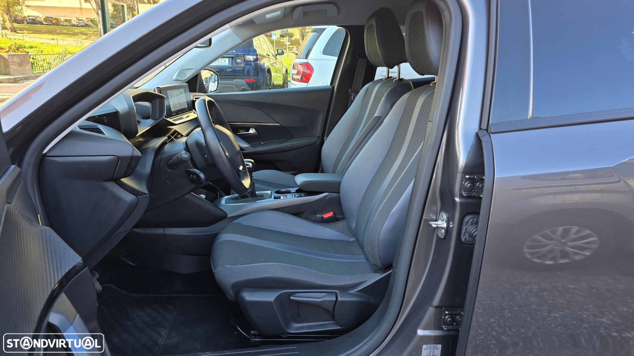 Peugeot 2008 - 40