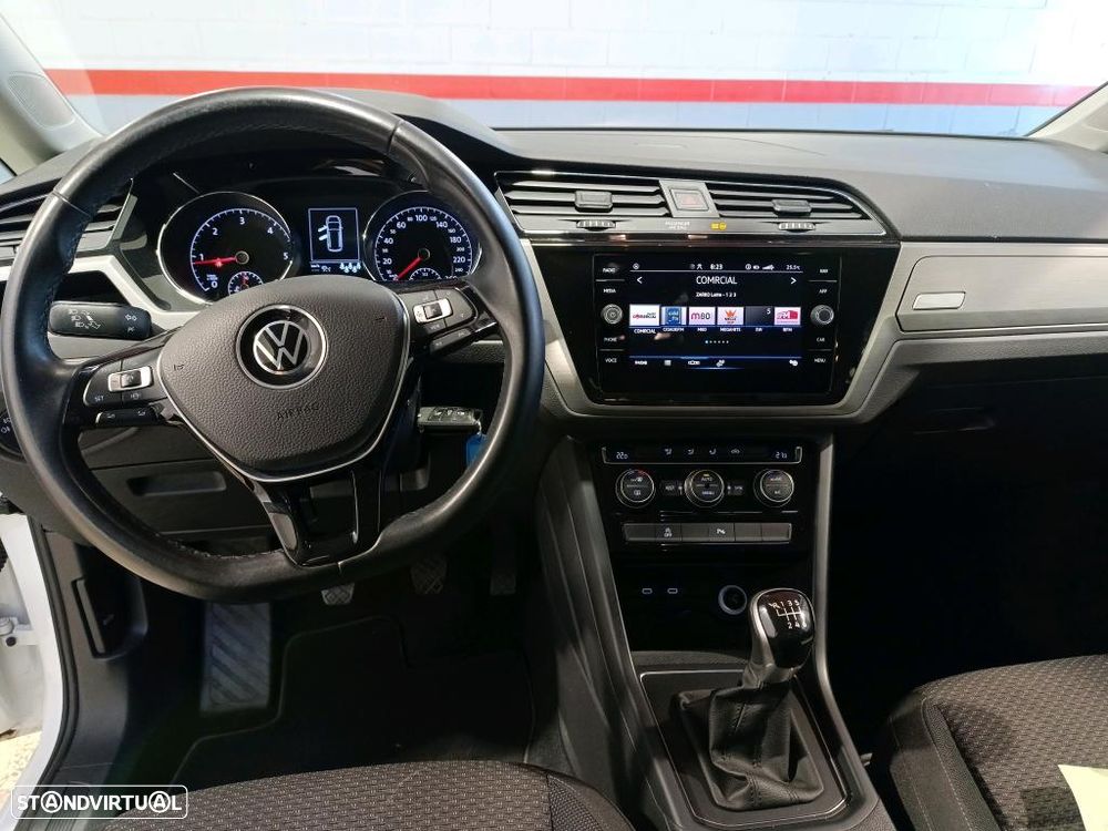 VW Touran 2.0 TDI Confortline - 8