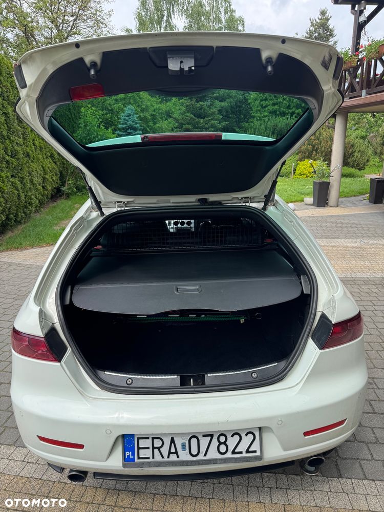 Alfa Romeo 159 2.4 JTDM 20V DPF Q-Tronic ti - 10