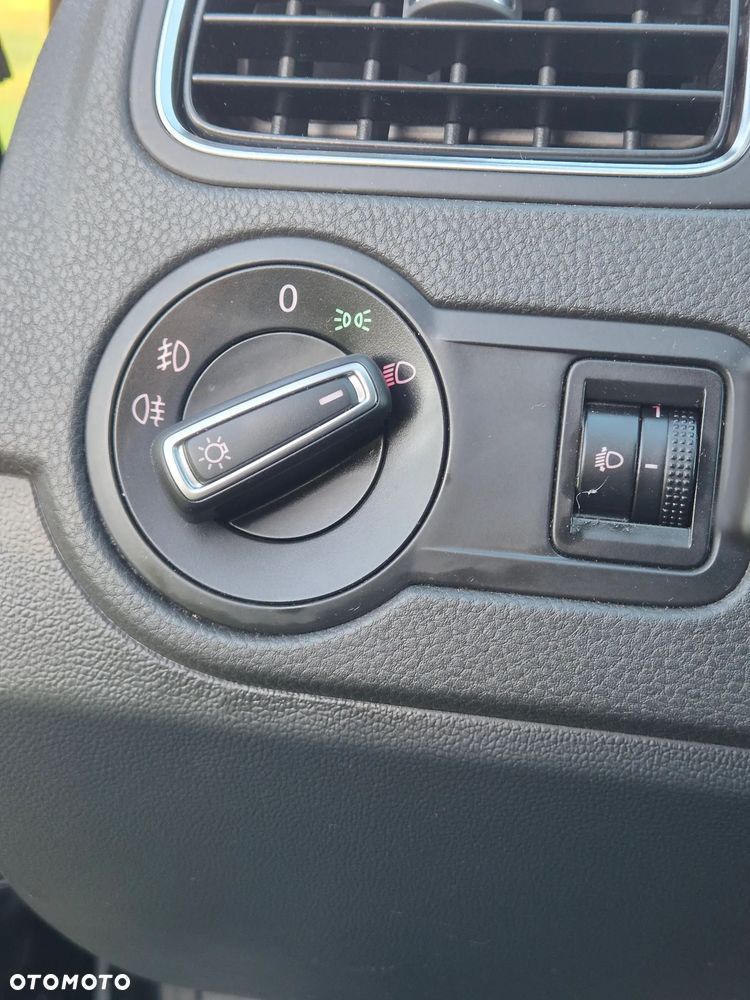 Volkswagen Polo - 18