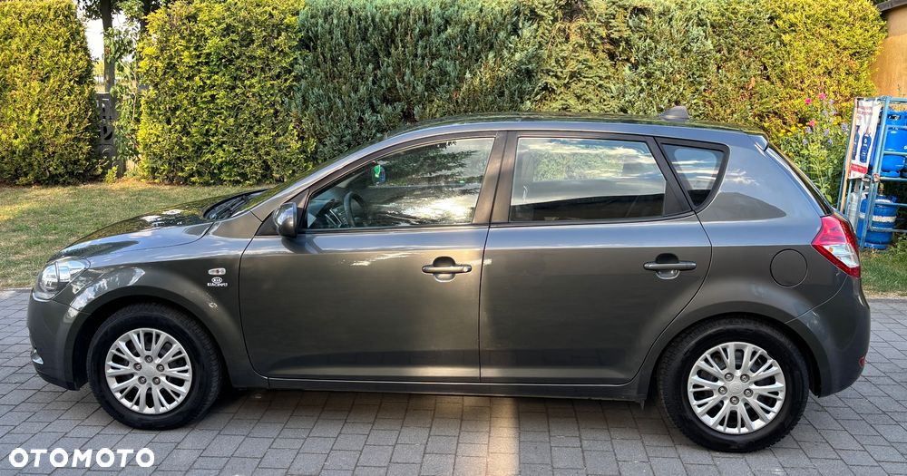 Kia Ceed 1.4 CVVT Vision - 12