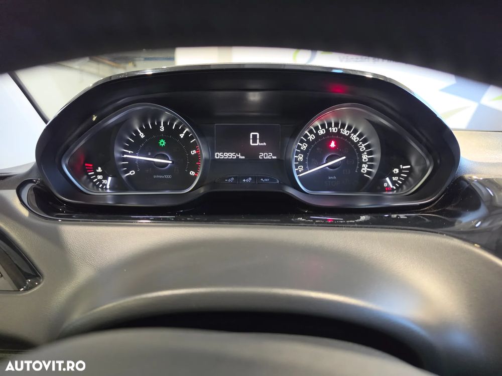 Peugeot 208 1.6 BlueHDi FAP Style - 17