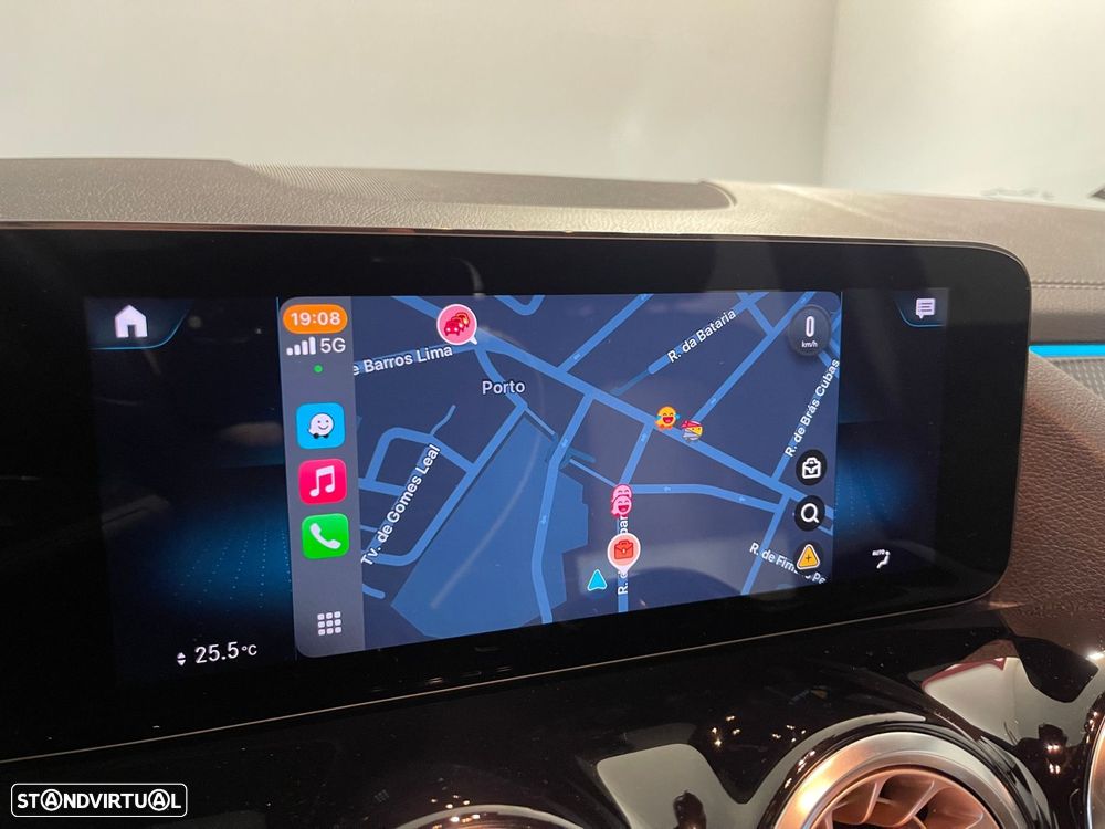 Mercedes-Benz EQA 250 - 21