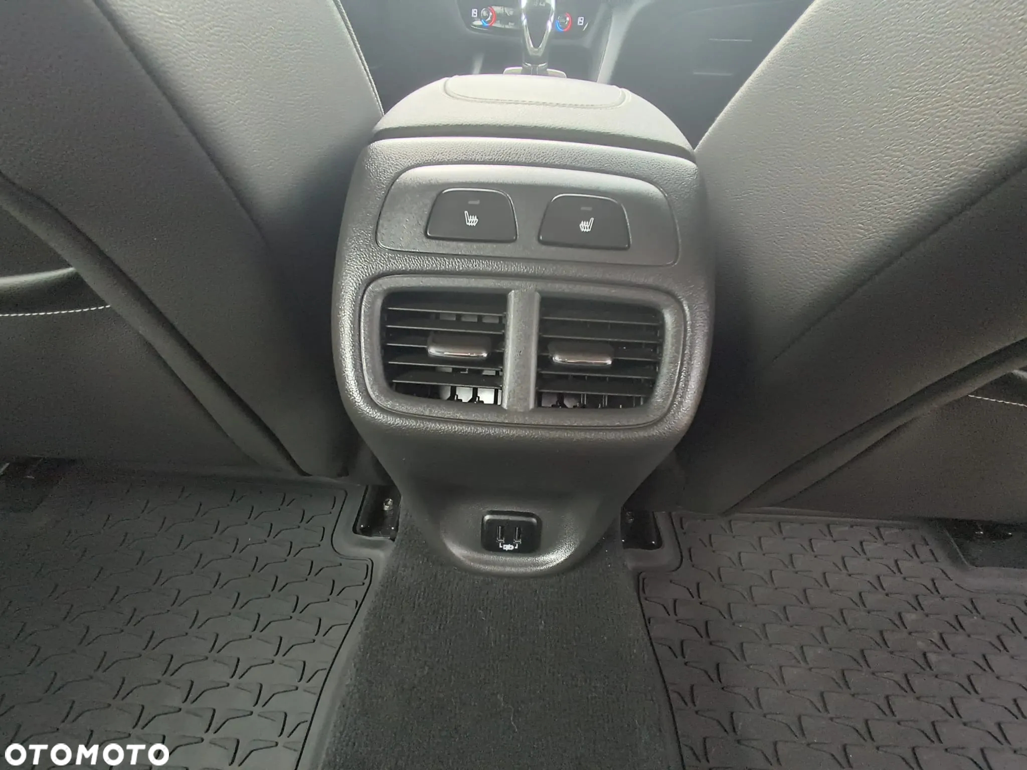 Opel Insignia 2.0 CDTI Cosmo S&S - 24
