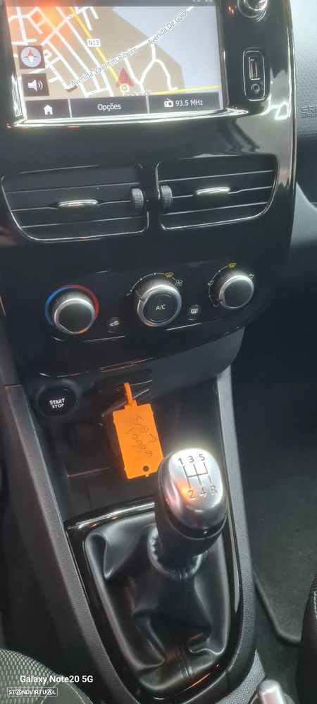 Renault Clio TCe 90 Limited - 23