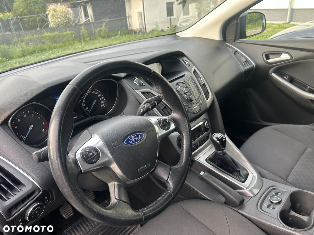 Ford Focus 1.0 EcoBoost SYNC Edition ASS - 16