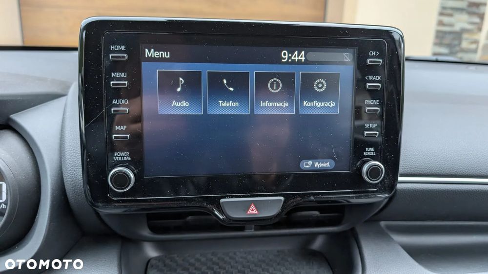 Toyota Yaris Hybrid 1.5 Style - 18