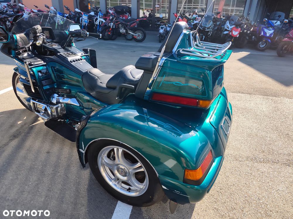 Honda GL - 12