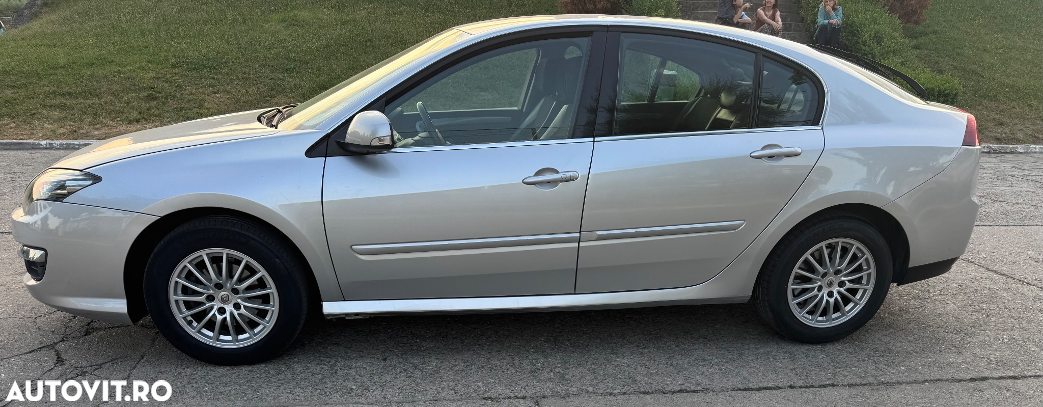 Renault Laguna Grandtour dCi 110 FAP Limited - 6