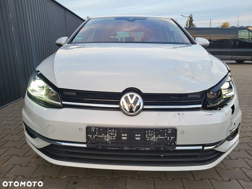 Volkswagen Golf 1.4 TSI DSG Sound - 14