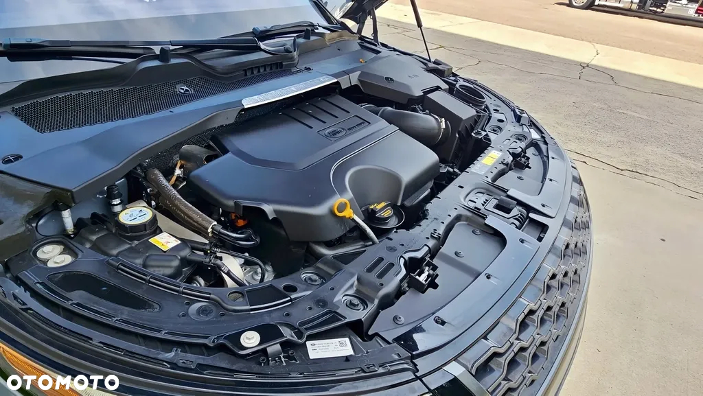 Land Rover Range Rover Evoque - 14