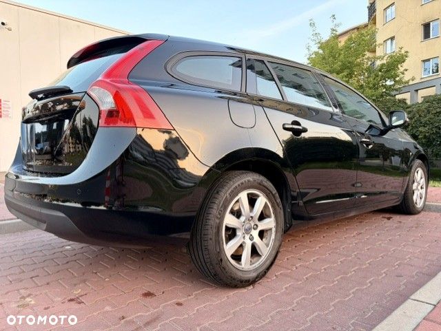 Volvo V60 D3 - 4