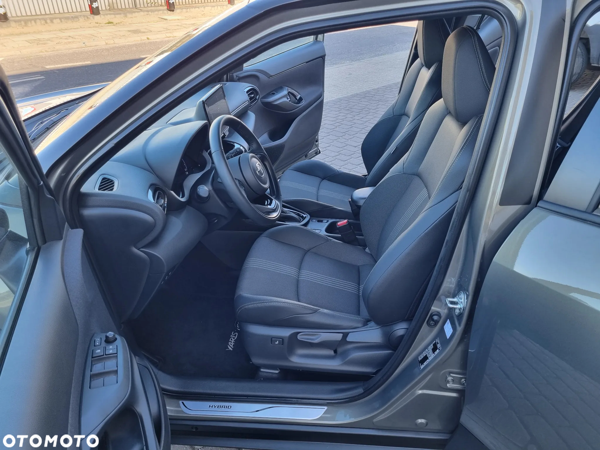 Toyota Yaris Cross Hybrid 1.5 Adventure - 5