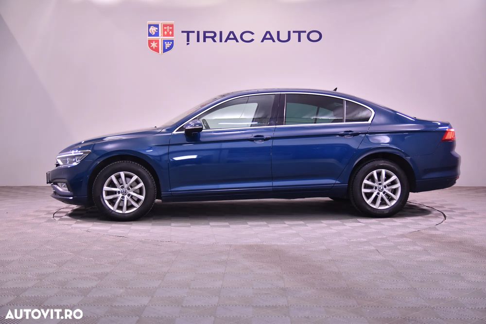 Volkswagen Passat - 3