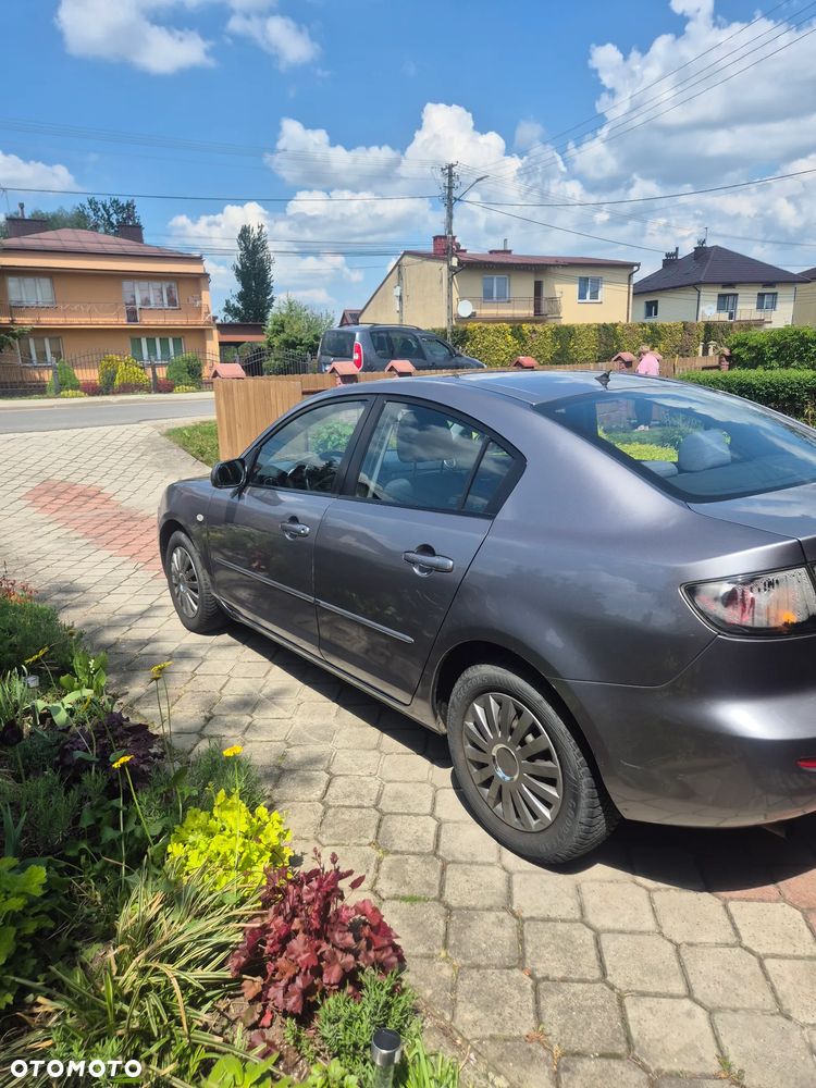 Mazda 3 - 4