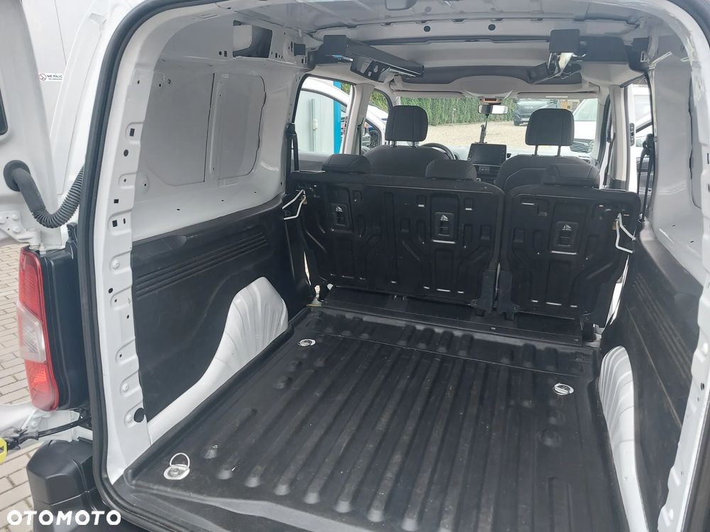 Citroën Berlingo XL 1.5 BlueHDI Live - 26