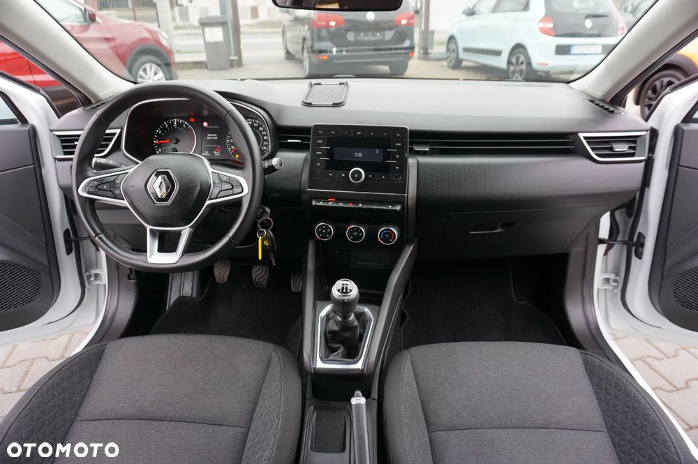 Renault Clio TCe 100 BUSINESS EDITION - 30