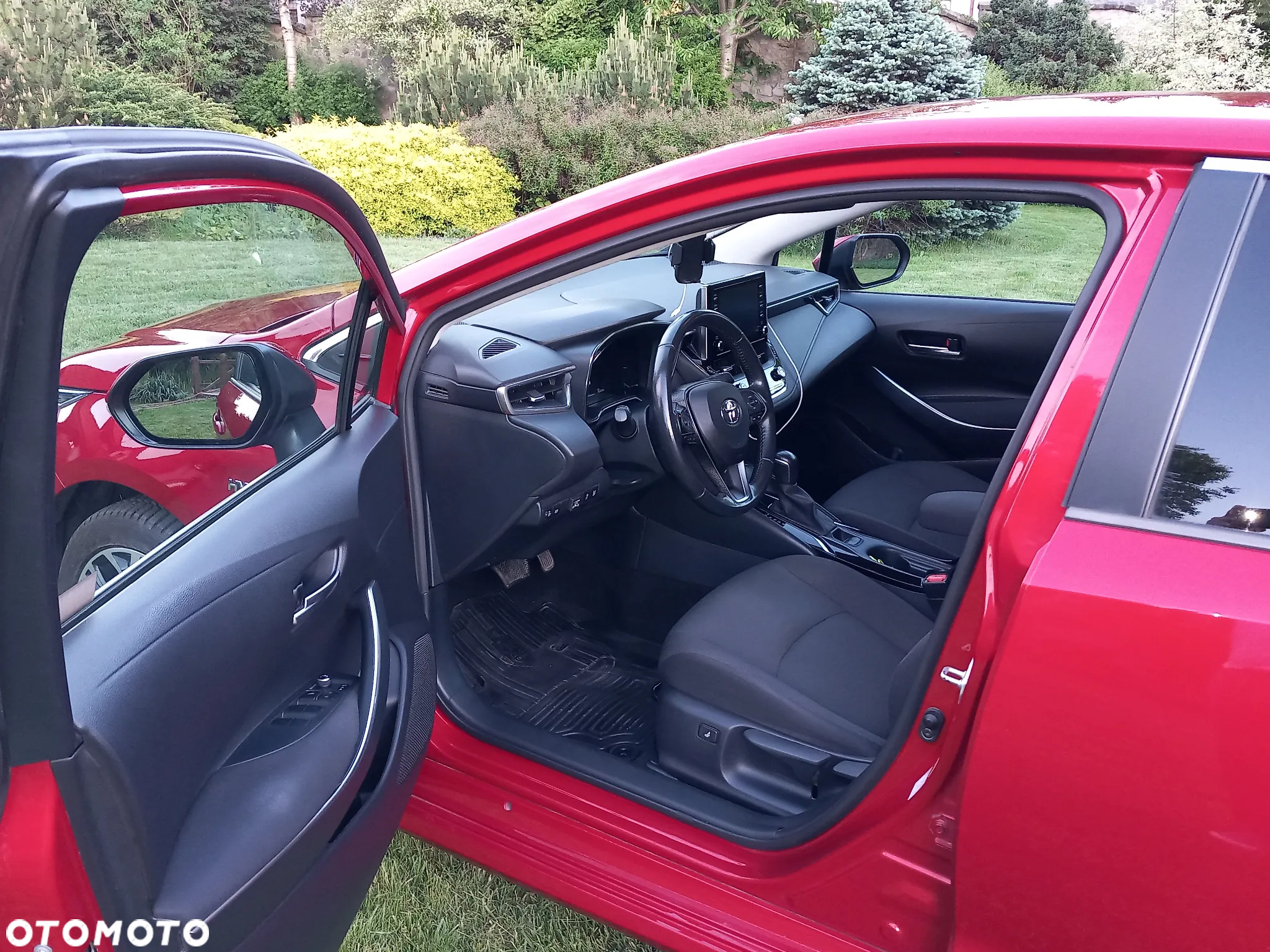 Toyota Corolla 1.8 Hybrid Comfort - 11