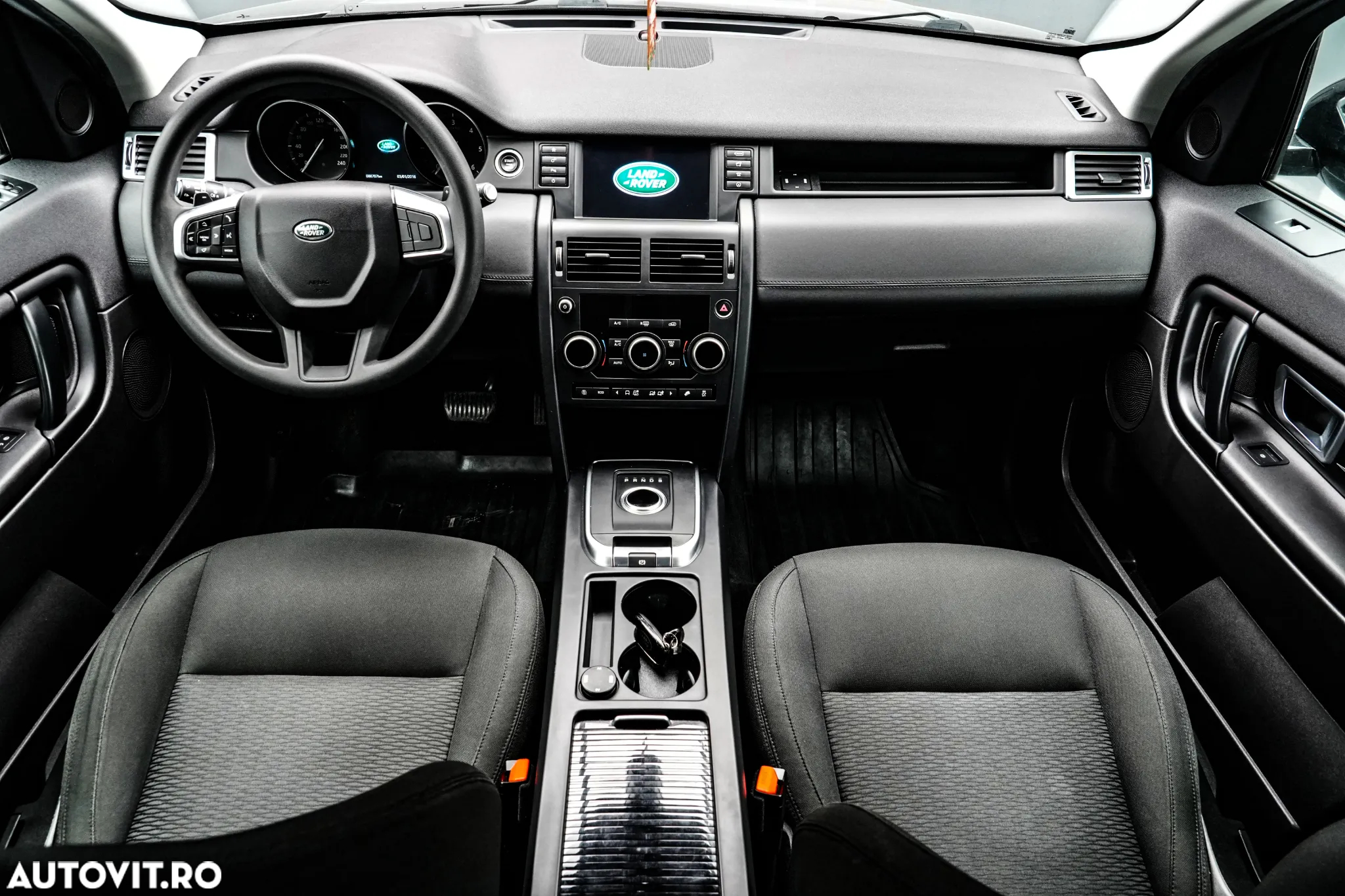 Land Rover Discovery Sport 2.0 l TD4 HSE Aut. - 8