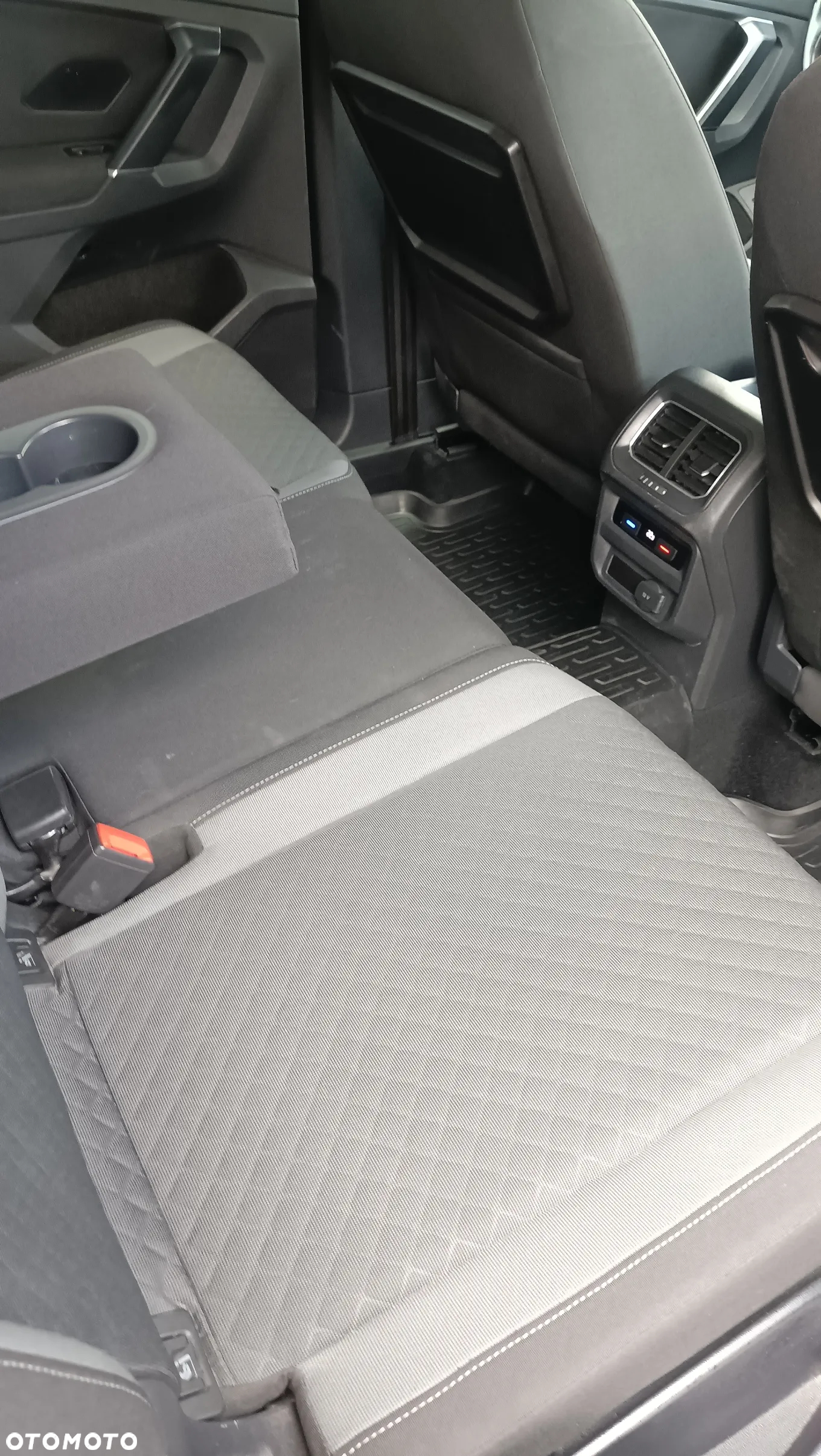 Volkswagen Tiguan - 5