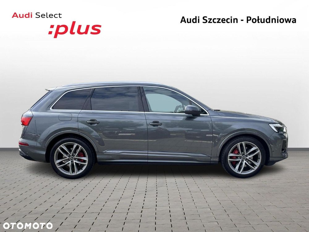 Audi Q7 - 6