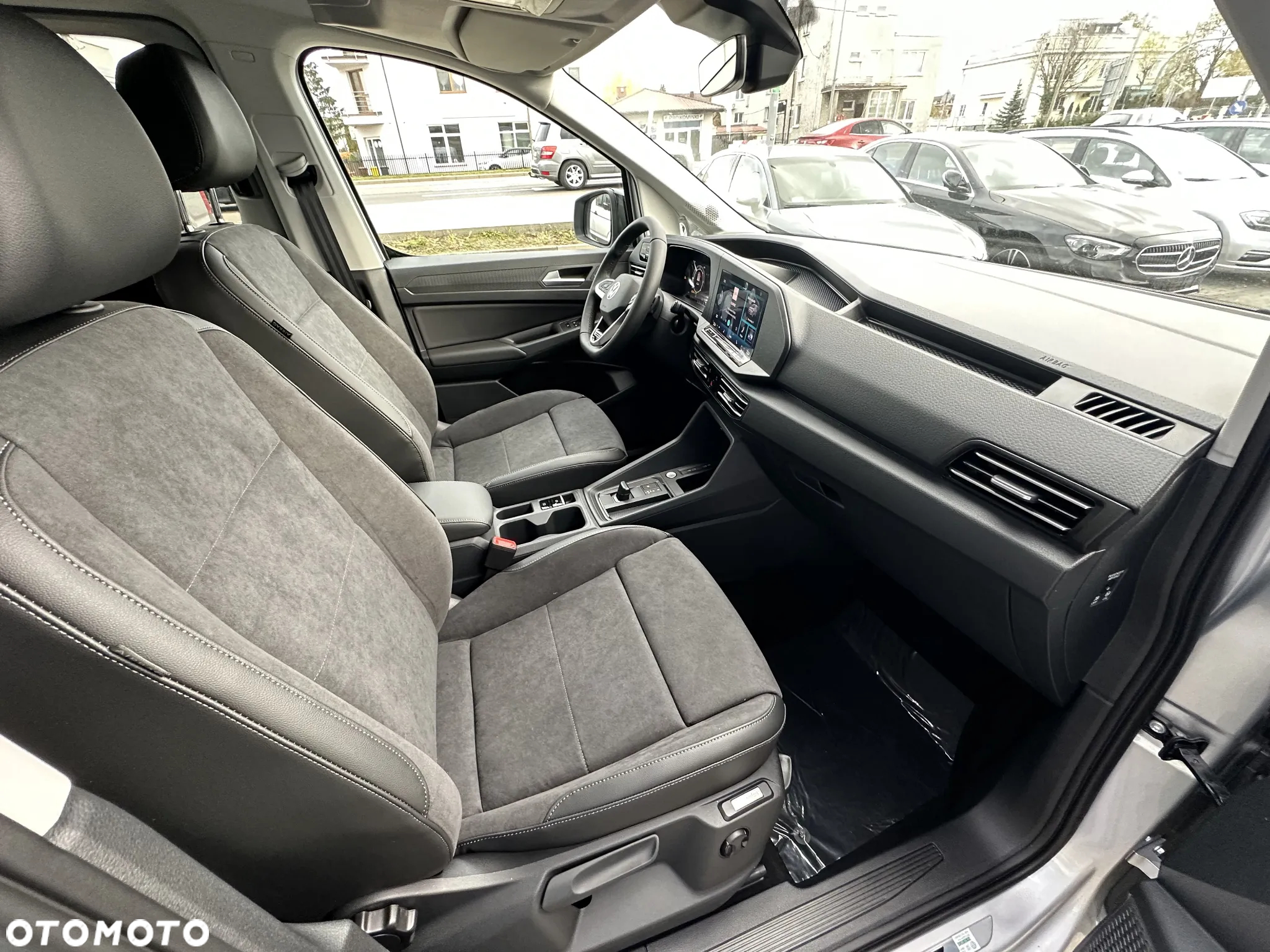 Volkswagen Caddy 2.0 TDI PanAmericana DSG - 15