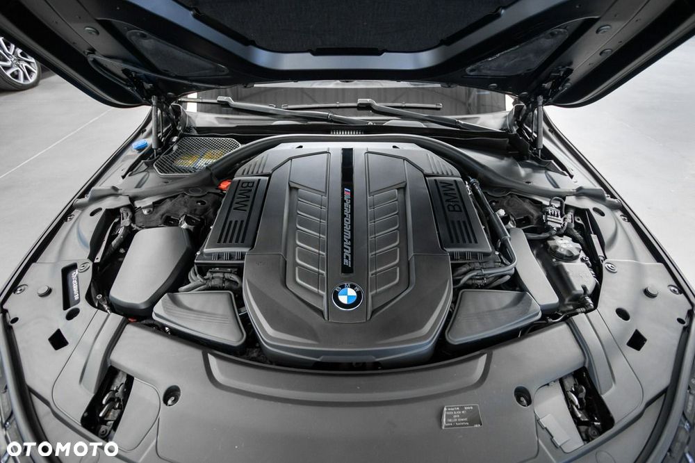 BMW Seria 7 M760Li xDrive - 20