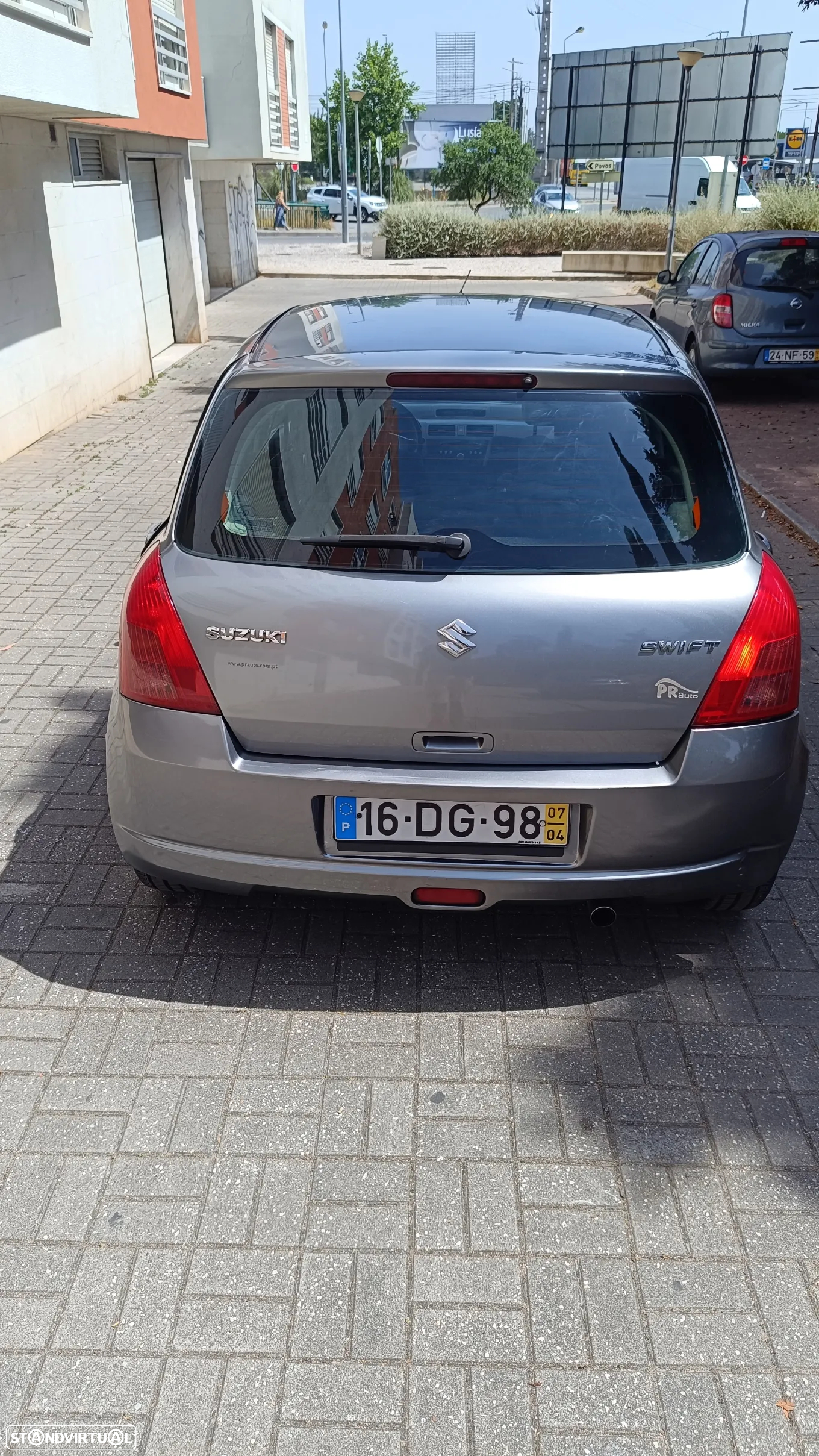 Suzuki Swift 1.3 DDiS GL - 6