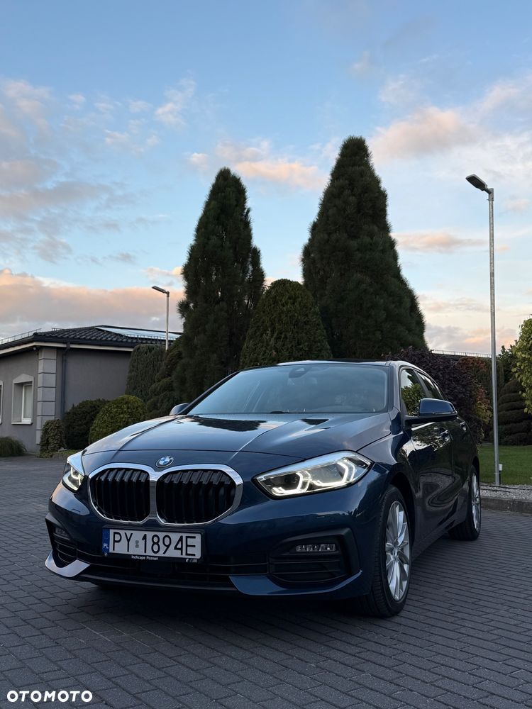 BMW 118I 2020 photo 2