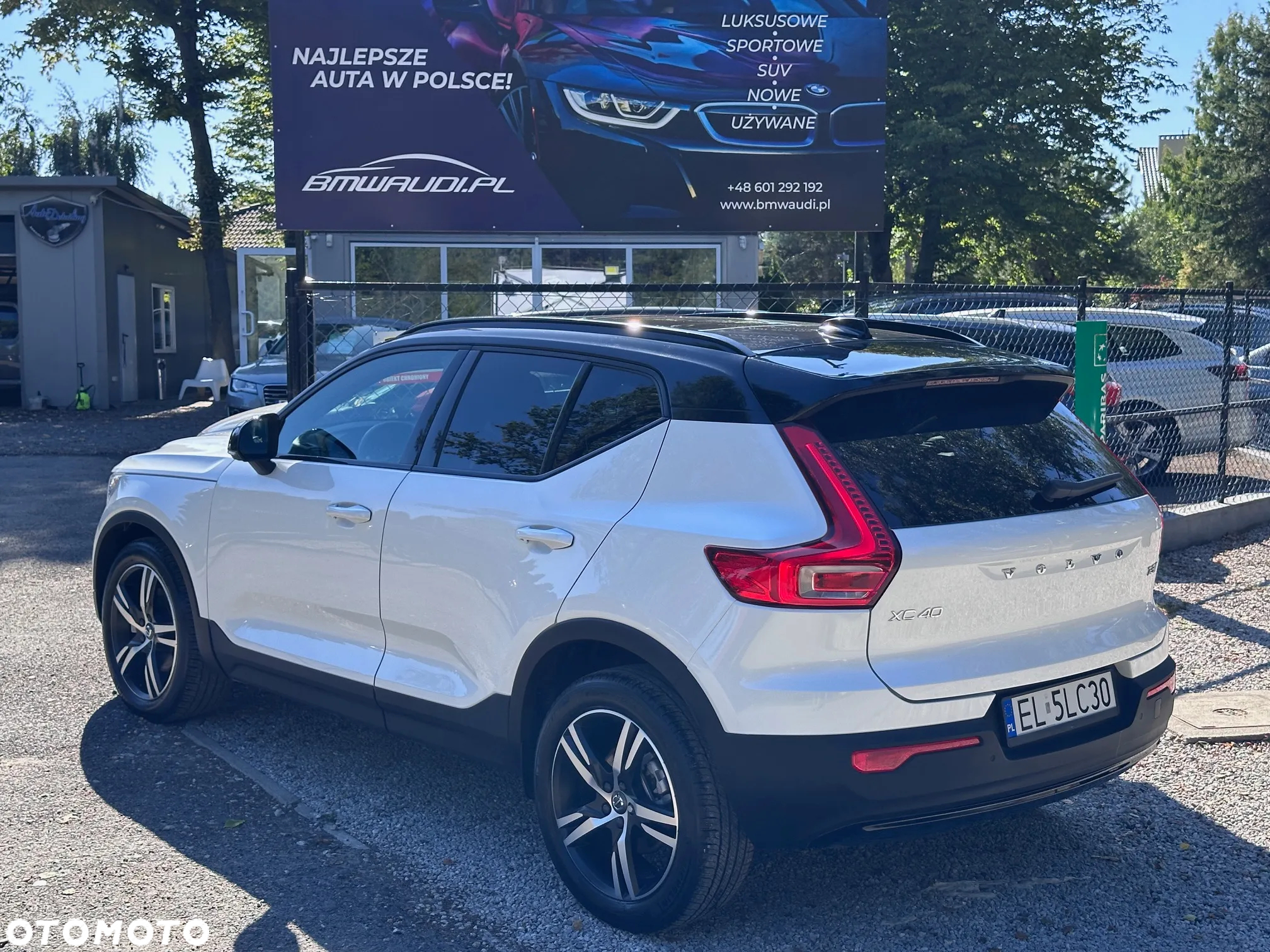 Volvo XC 40 T5 AWD Geartronic R-Design - 5