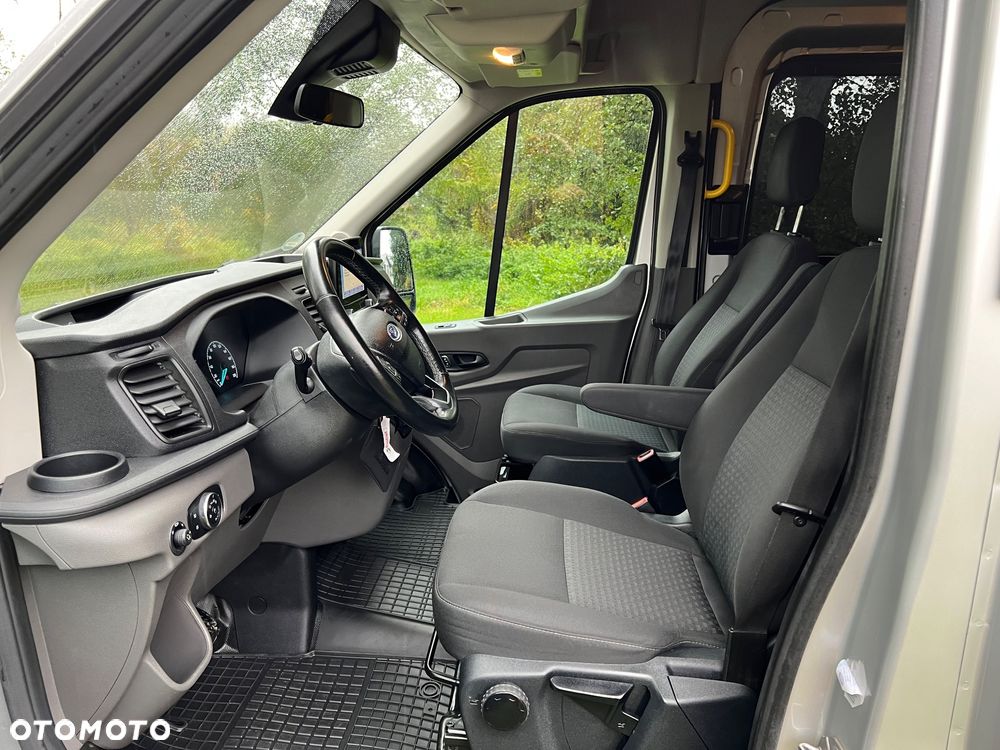 Ford Transit - 10