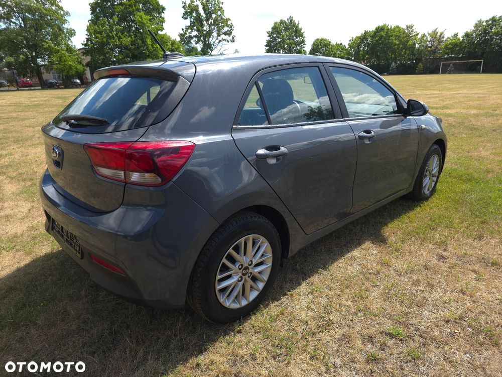 Kia Rio 1.2 L Business Line - 4