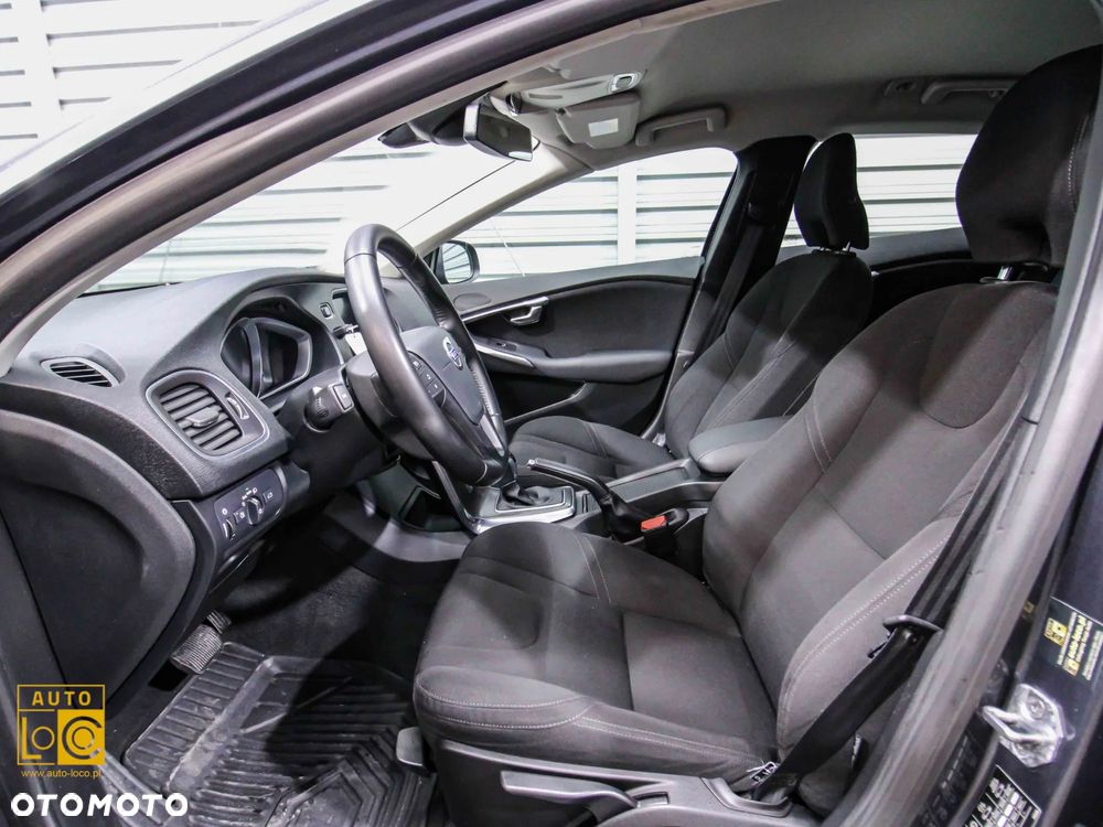 Volvo V40 Cross Country T4 AWD Geartronic Momentum - 12