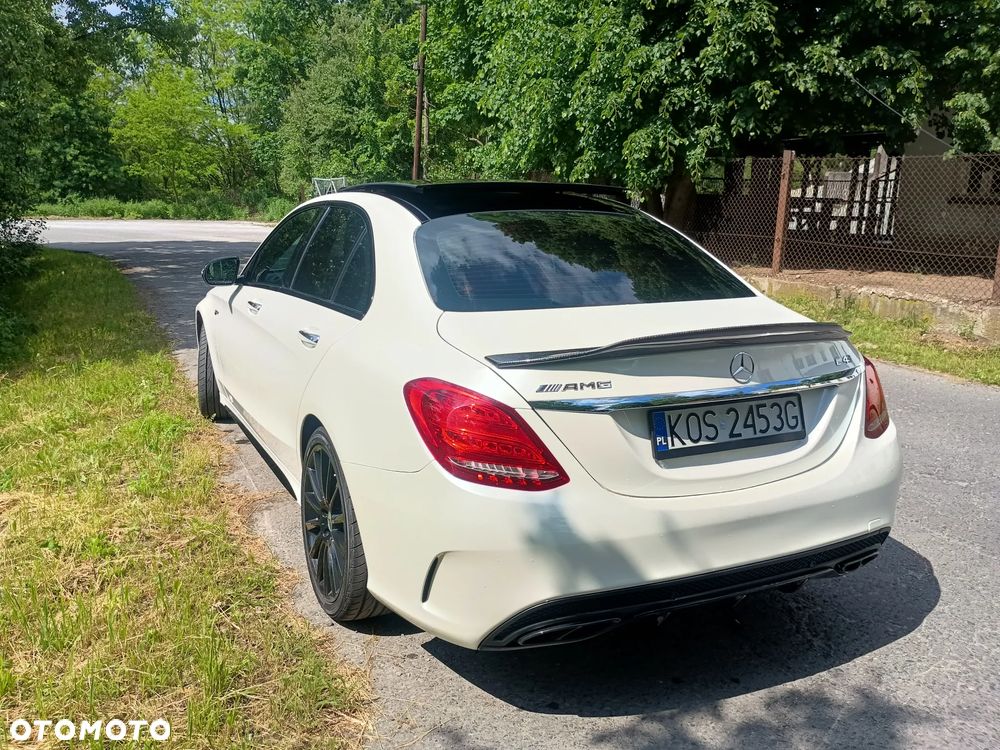 Mercedes-Benz Klasa C AMG 43 4-Matic - 12