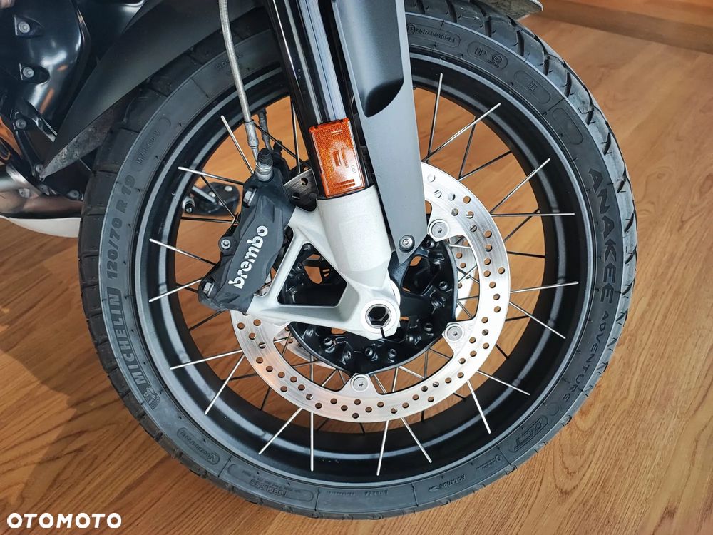BMW R1250 GS Adventure - 16